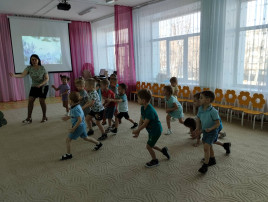 Праздник Весны (4 микрорайон) Праздник Весны (4 микрорайон).