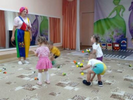 «На летней полянке» «На летней полянке».