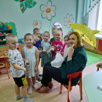 «Игры с веселым зонтиком» «Игры с веселым зонтиком».