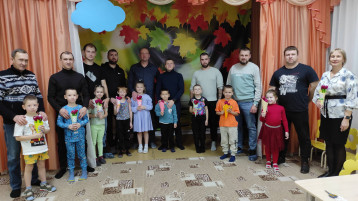 Городской мастер-класс «Букет для мамы» накануне Дня матери Городской мастер-класс «Букет для мамы» накануне Дня матери.