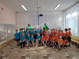 «Зарничка» (мик-он 2) «Зарничка» (мик-он 2).