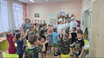 Познавательный тренинг «Жизнь полярного медведя в Арктических широтах» Познавательный тренинг «Жизнь полярного медведя в Арктических широтах».