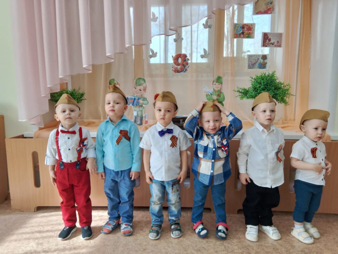 «Фотозона ко Дню Победы» «Фотозона ко Дню Победы».